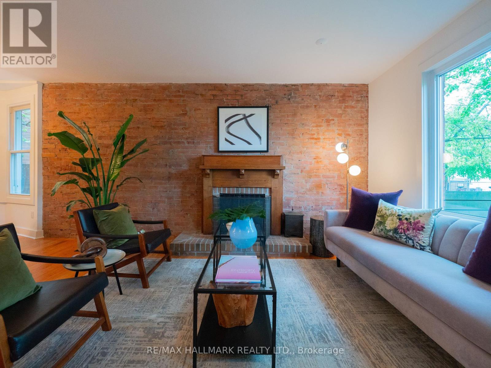 77 Mcgee Street, Toronto, Ontario  M4M 2L1 - Photo 4 - E13170836