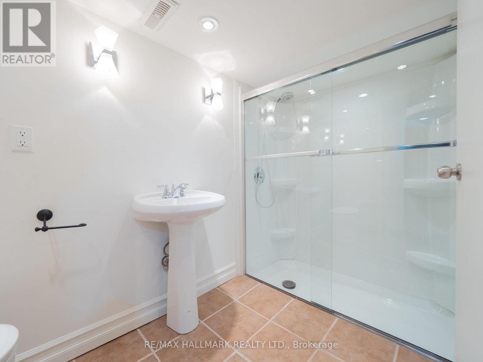 77 Mcgee Street, Toronto, Ontario  M4M 2L1 - Photo 42 - E13170836