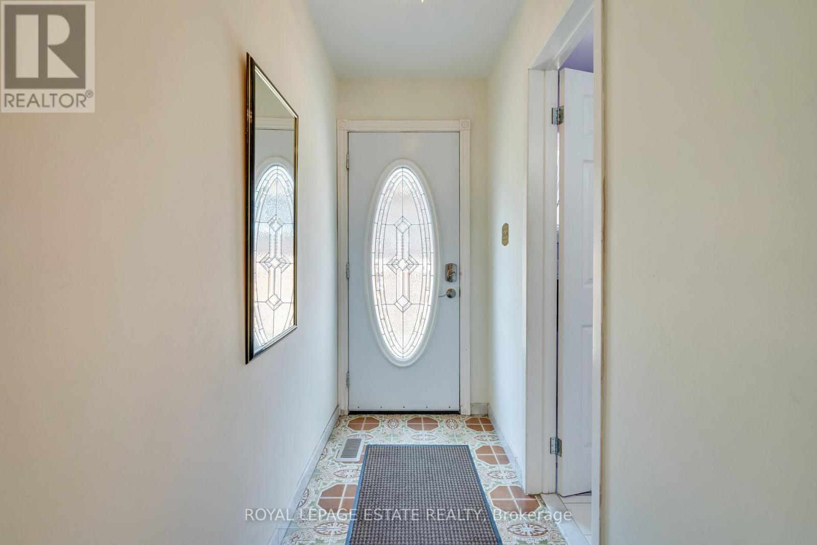 17 Altair Avenue, Toronto, Ontario  M1W 2R1 - Photo 12 - E13171032