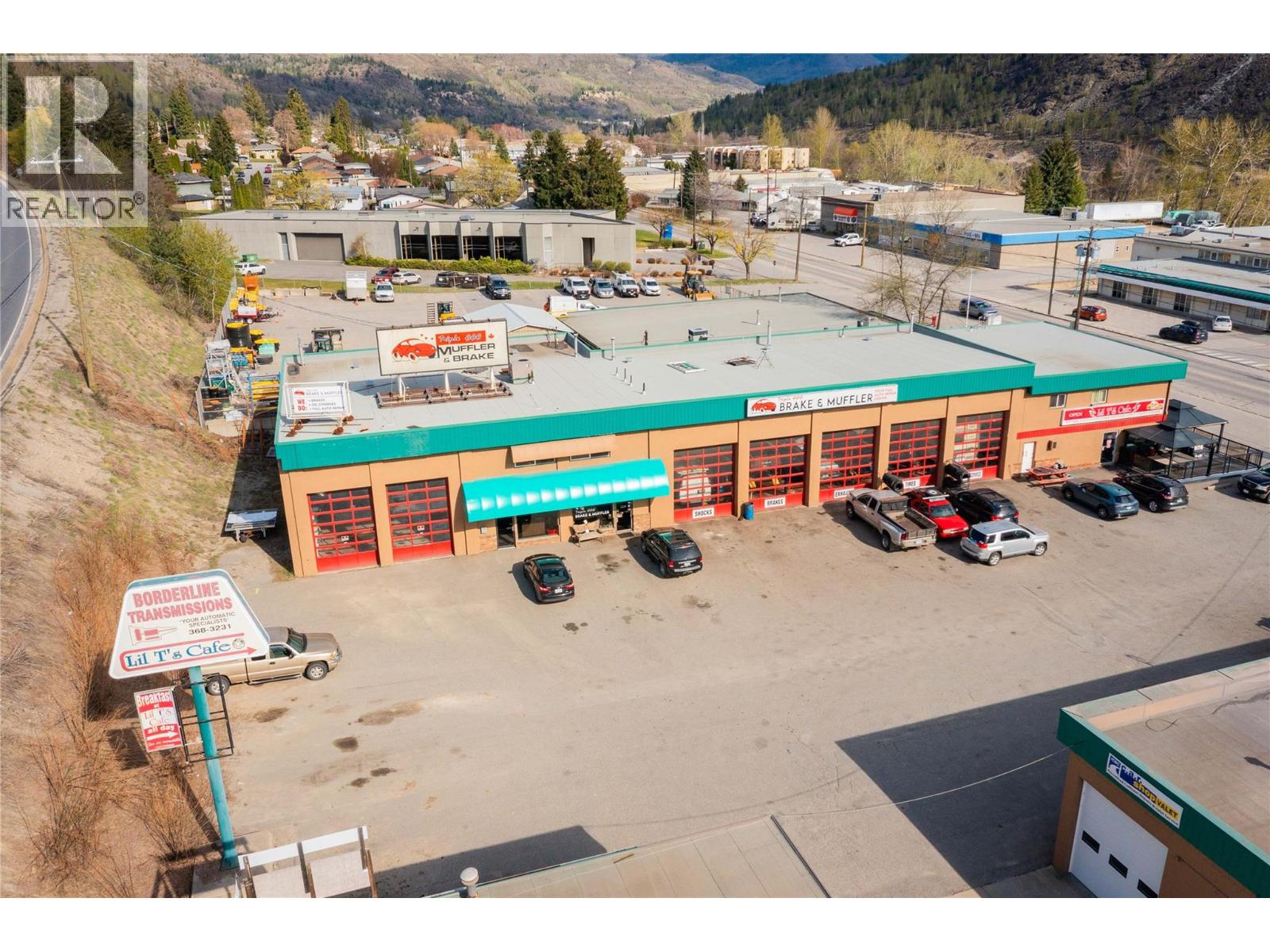 2865 B And 2929 Highway Drive, Trail, British Columbia  V1R 2T2 - Photo 76 - 10344222