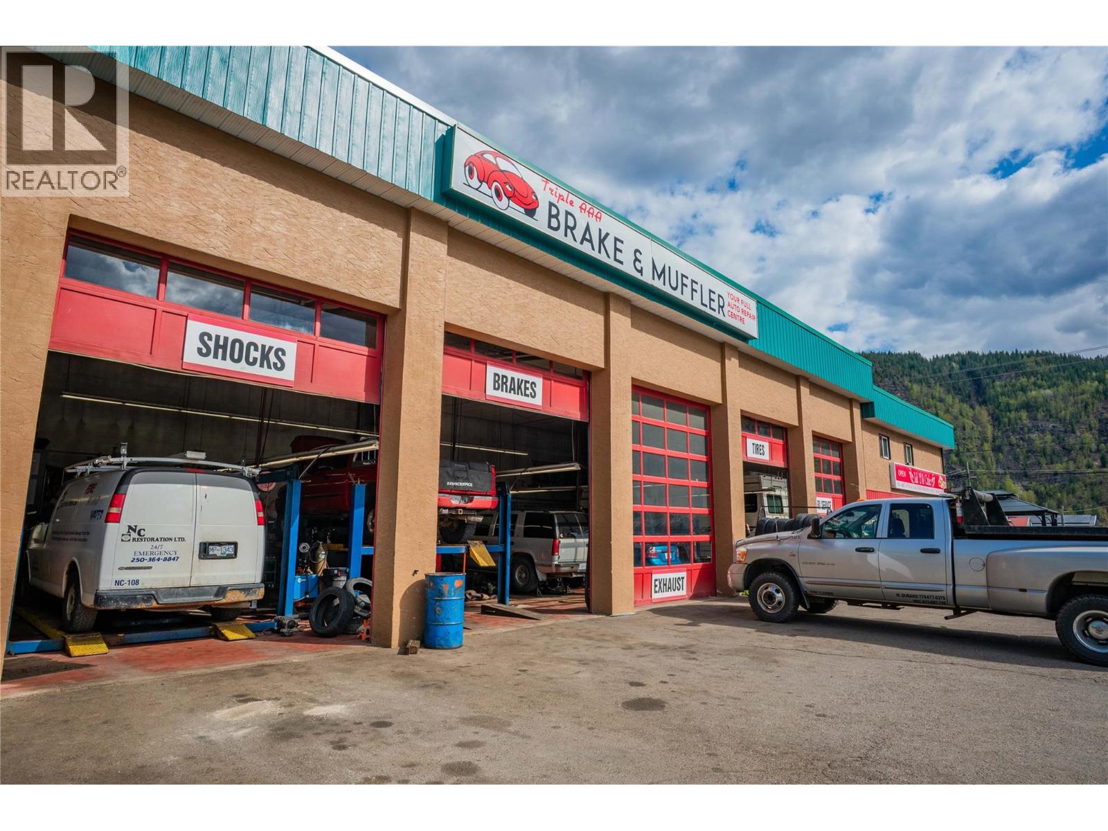 2865 B And 2929 Highway Drive, Trail, British Columbia  V1R 2T2 - Photo 5 - 10344222
