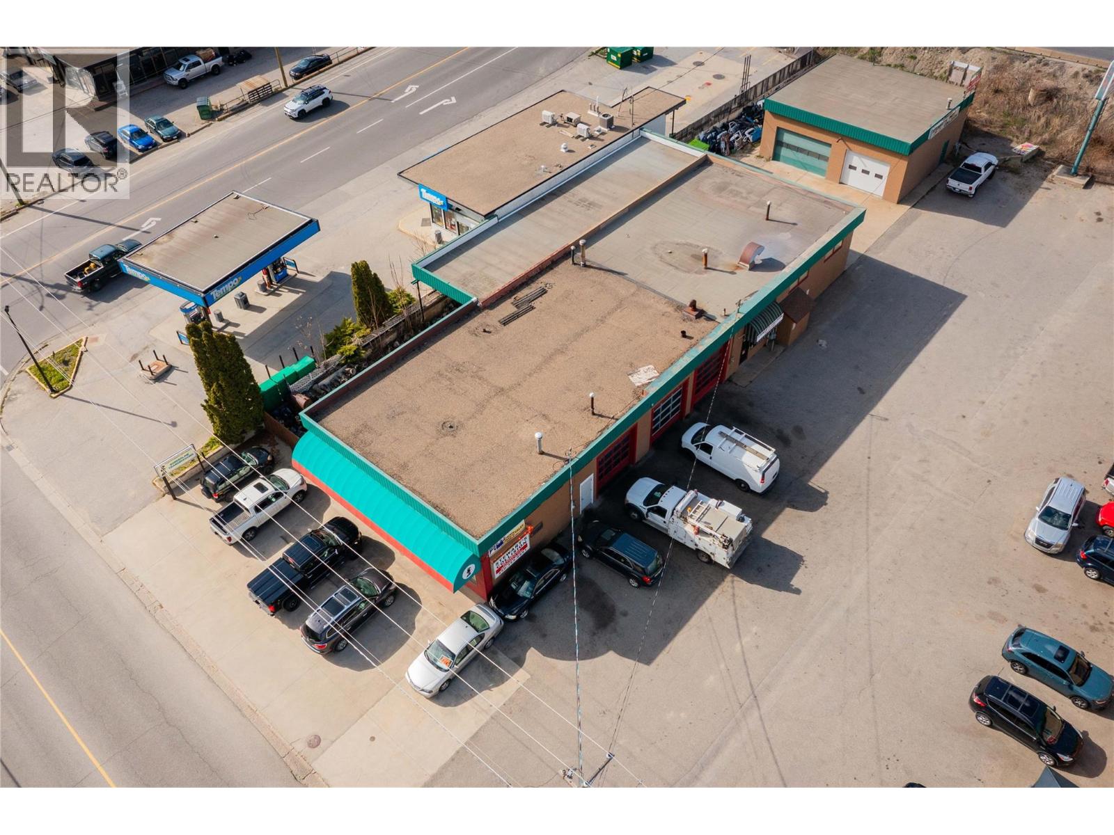 2865 B And 2929 Highway Drive, Trail, British Columbia  V1R 2T2 - Photo 24 - 10344222
