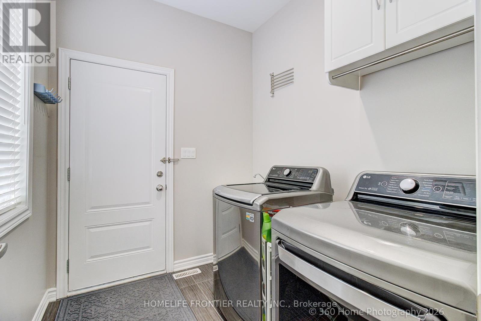 175 Beechborough Crescent, East Gwillimbury, Ontario  L9N 0P1 - Photo 11 - N13170762