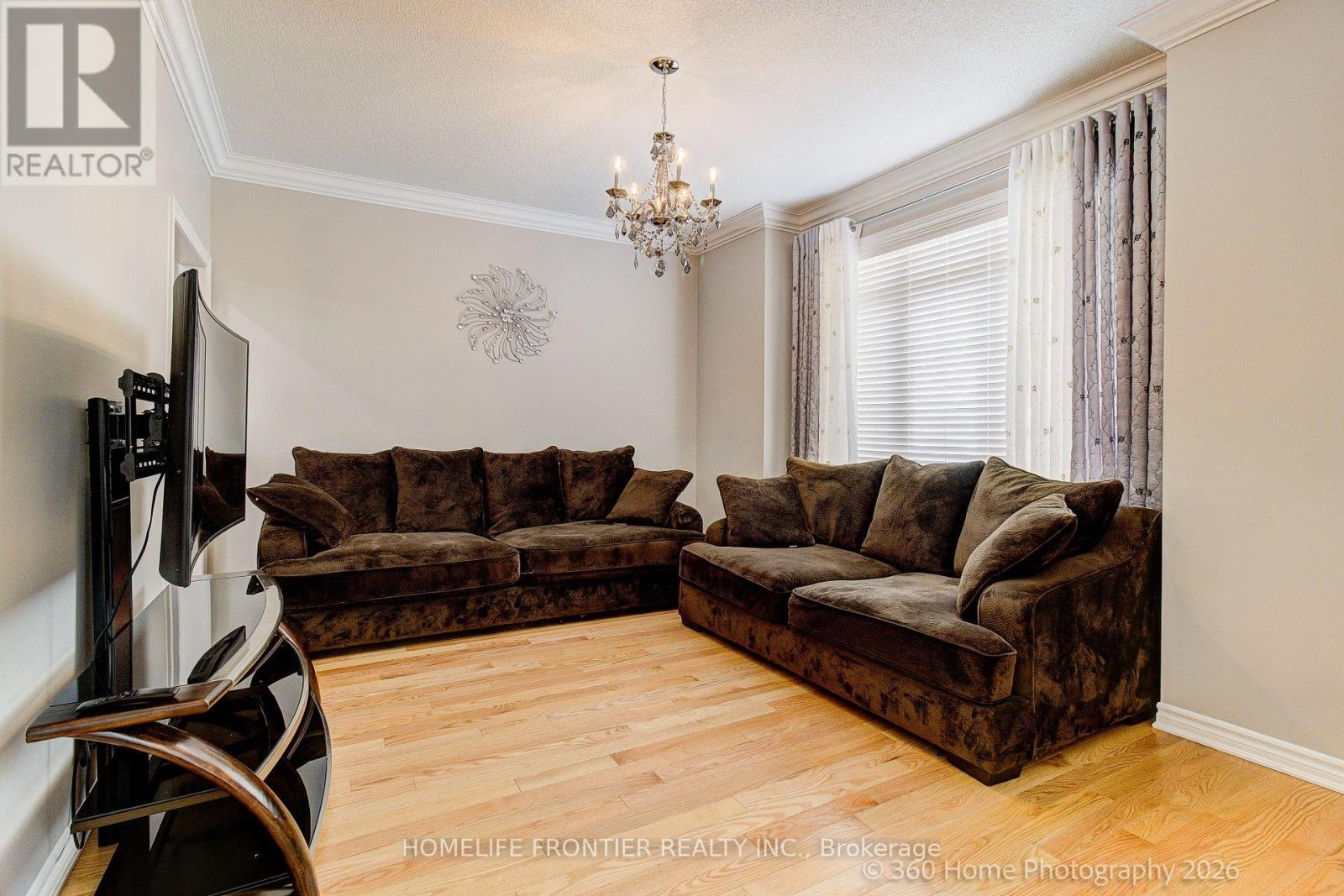 175 Beechborough Crescent, East Gwillimbury, Ontario  L9N 0P1 - Photo 3 - N13170762