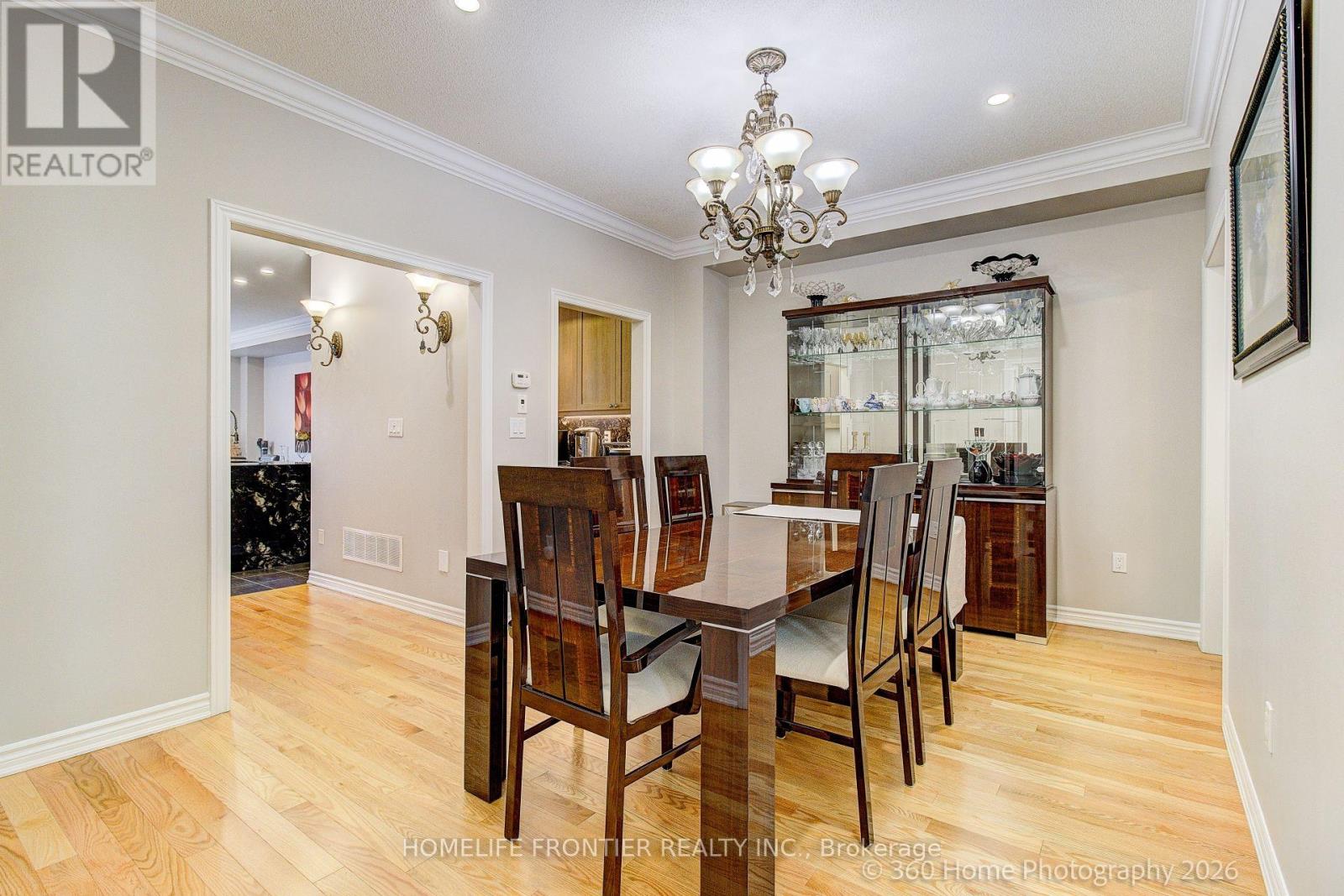 175 Beechborough Crescent, East Gwillimbury, Ontario  L9N 0P1 - Photo 4 - N13170762