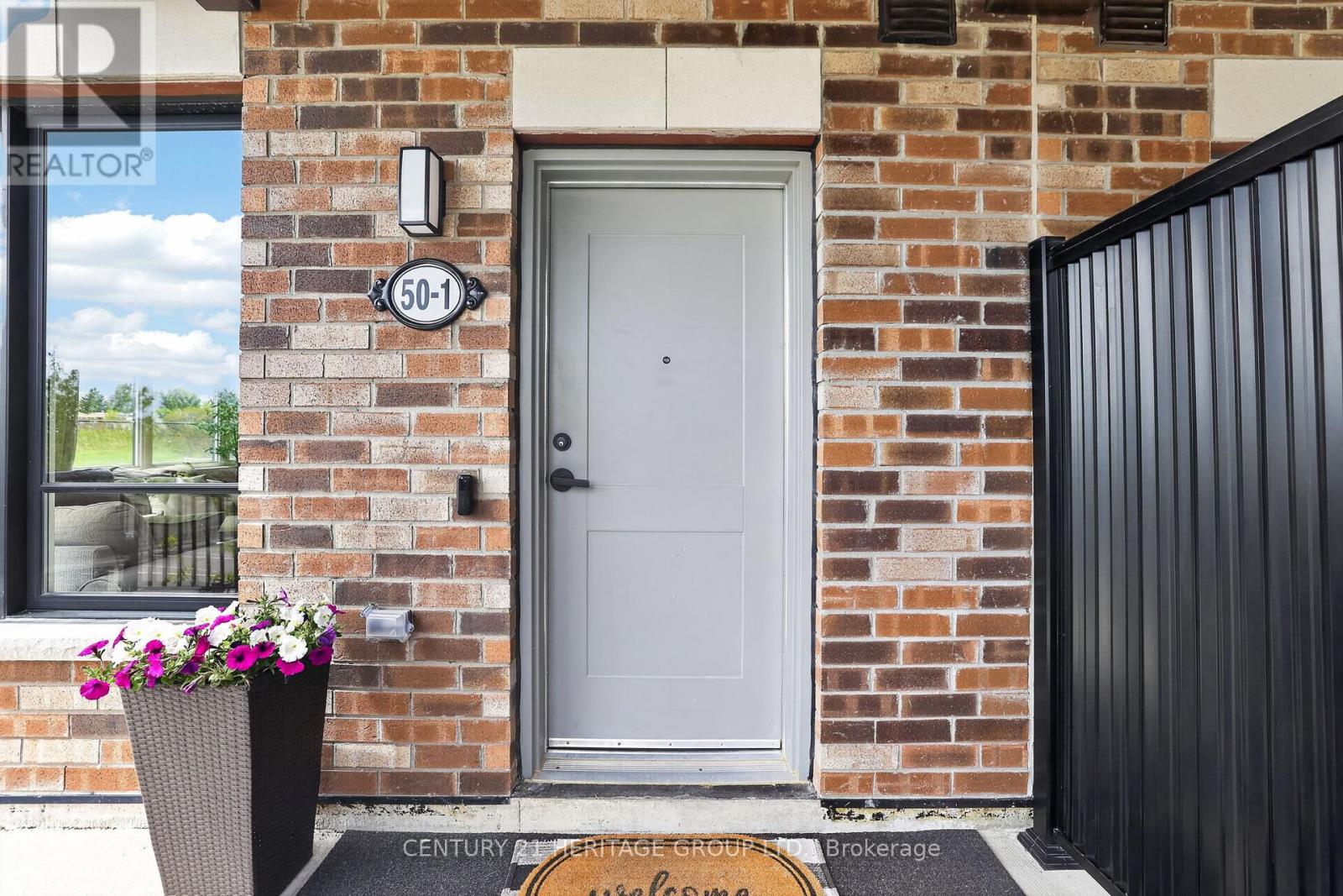 1 - 50 Baynes Way, Bradford West Gwillimbury (Bradford), Ontario  L3Z 4M4 - Photo 4 - N13170786