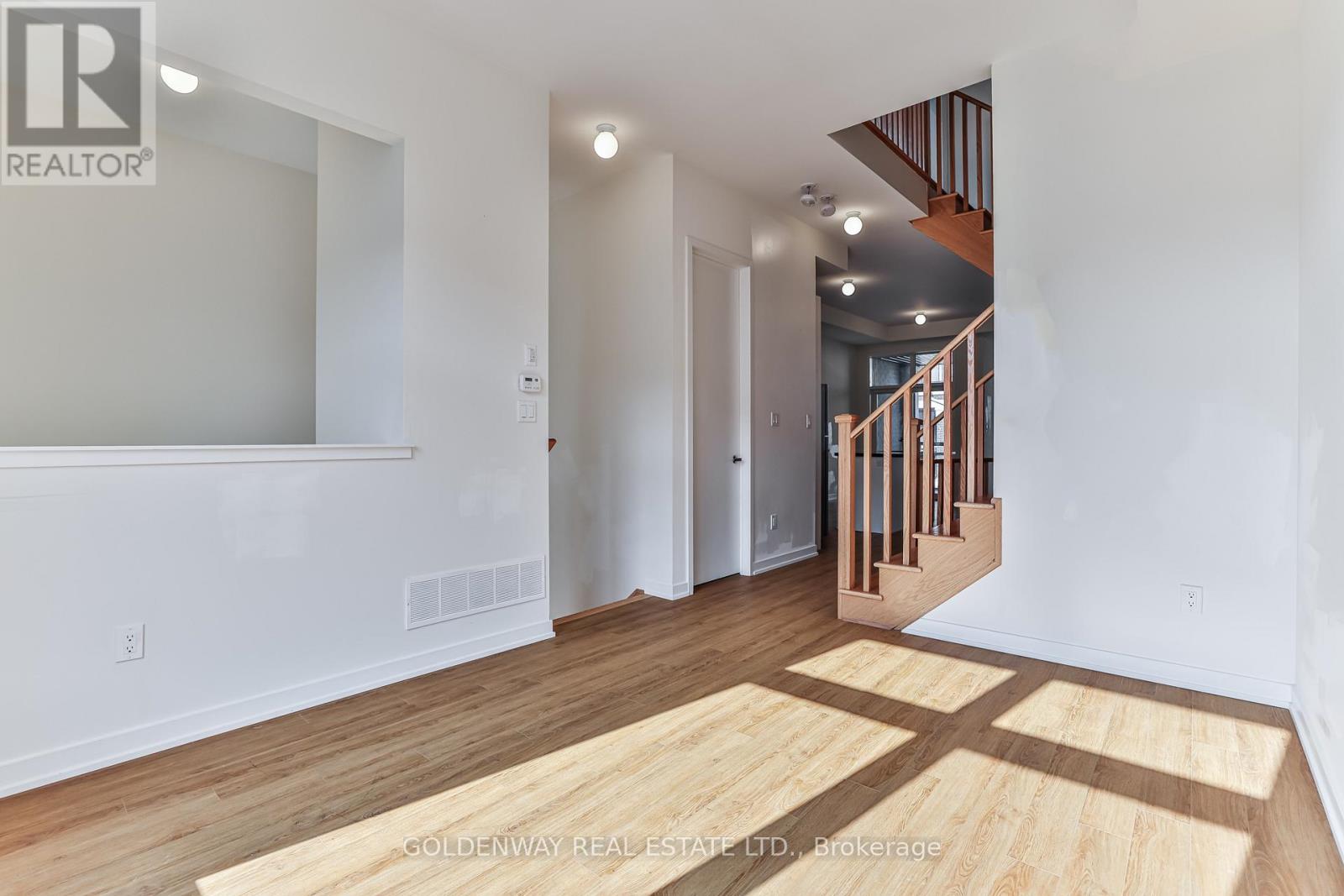31 Wuhan Lane, Markham, Ontario  L6E 0V4 - Photo 12 - N13170820