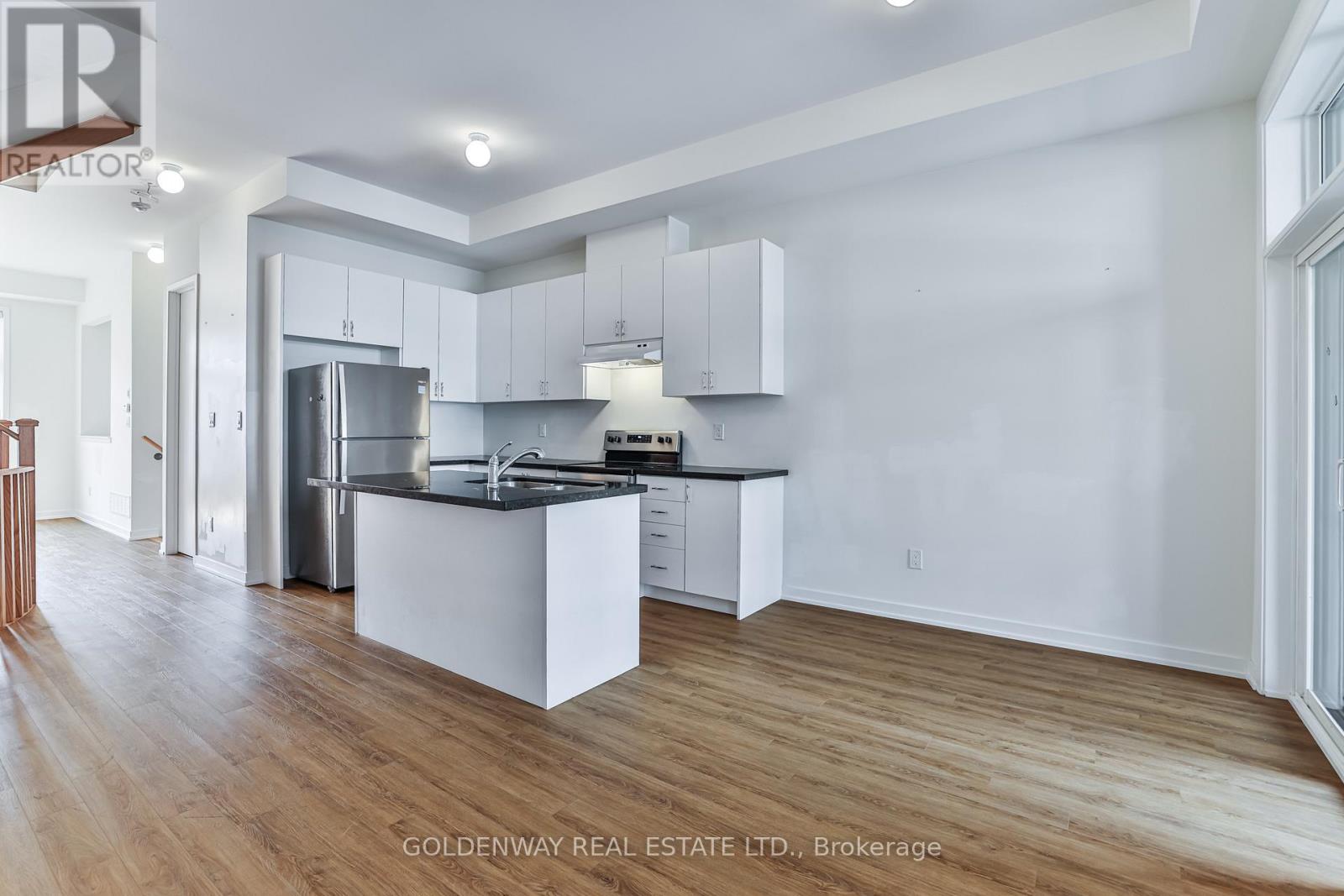 31 Wuhan Lane, Markham, Ontario  L6E 0V4 - Photo 6 - N13170820