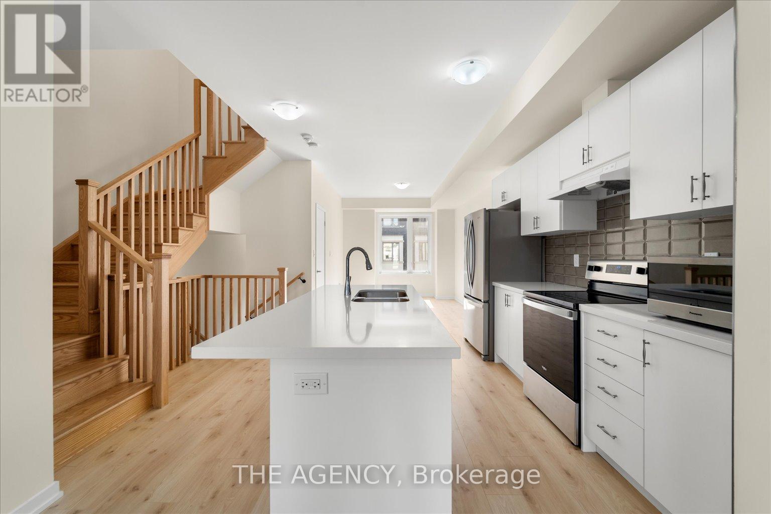 18 Origin Way, Vaughan, Ontario  L6A 4C2 - Photo 7 - N13170924