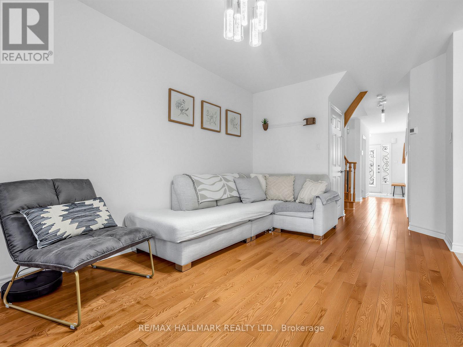 92 Maple Sugar Lane, Vaughan, Ontario  L4J 8S9 - Photo 4 - N13171000