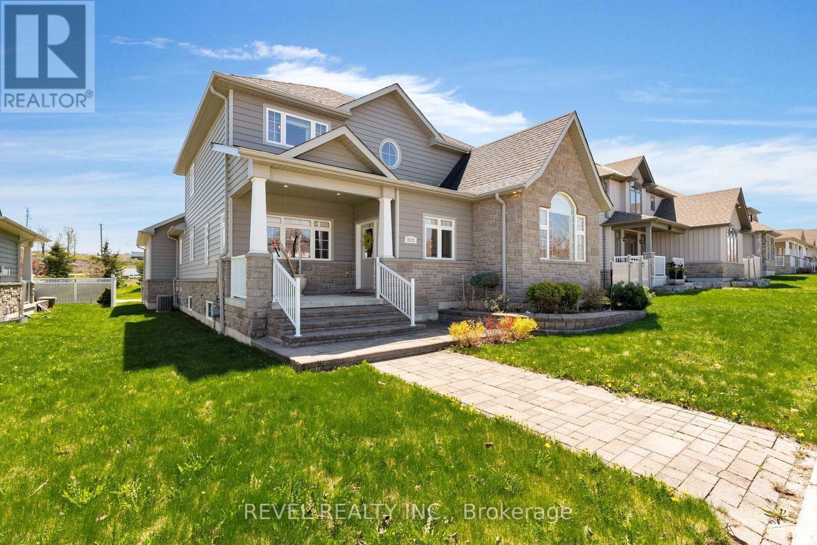 3123 Stone Ridge Boulevard, Orillia, Ontario L3V 0A2 - Photo 1 - S13170960