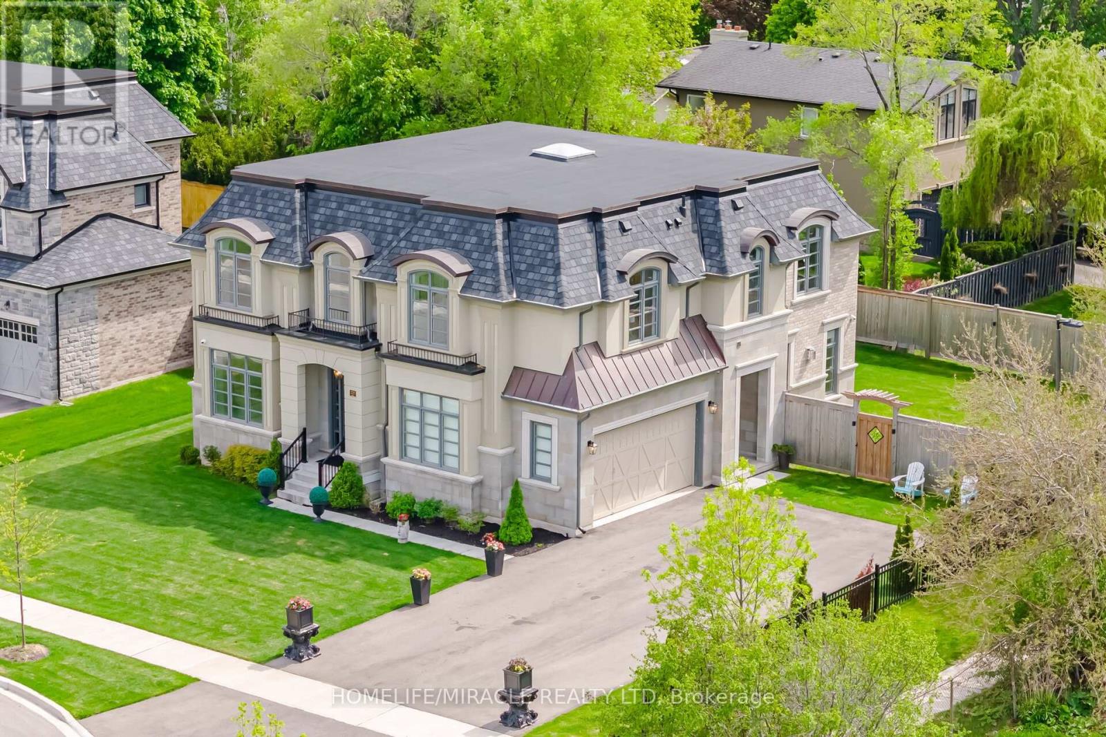 225 Prince George Crescent, Oakville, Ontario  L6L 6P2 - Photo 2 - W13170760