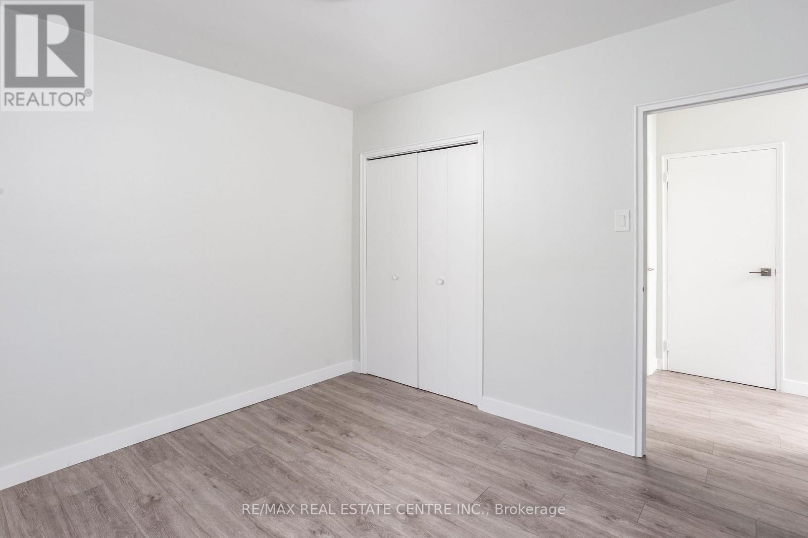 205 - 371 Lakeshore Road W, Mississauga, Ontario  L5H 1H4 - Photo 19 - W13170788
