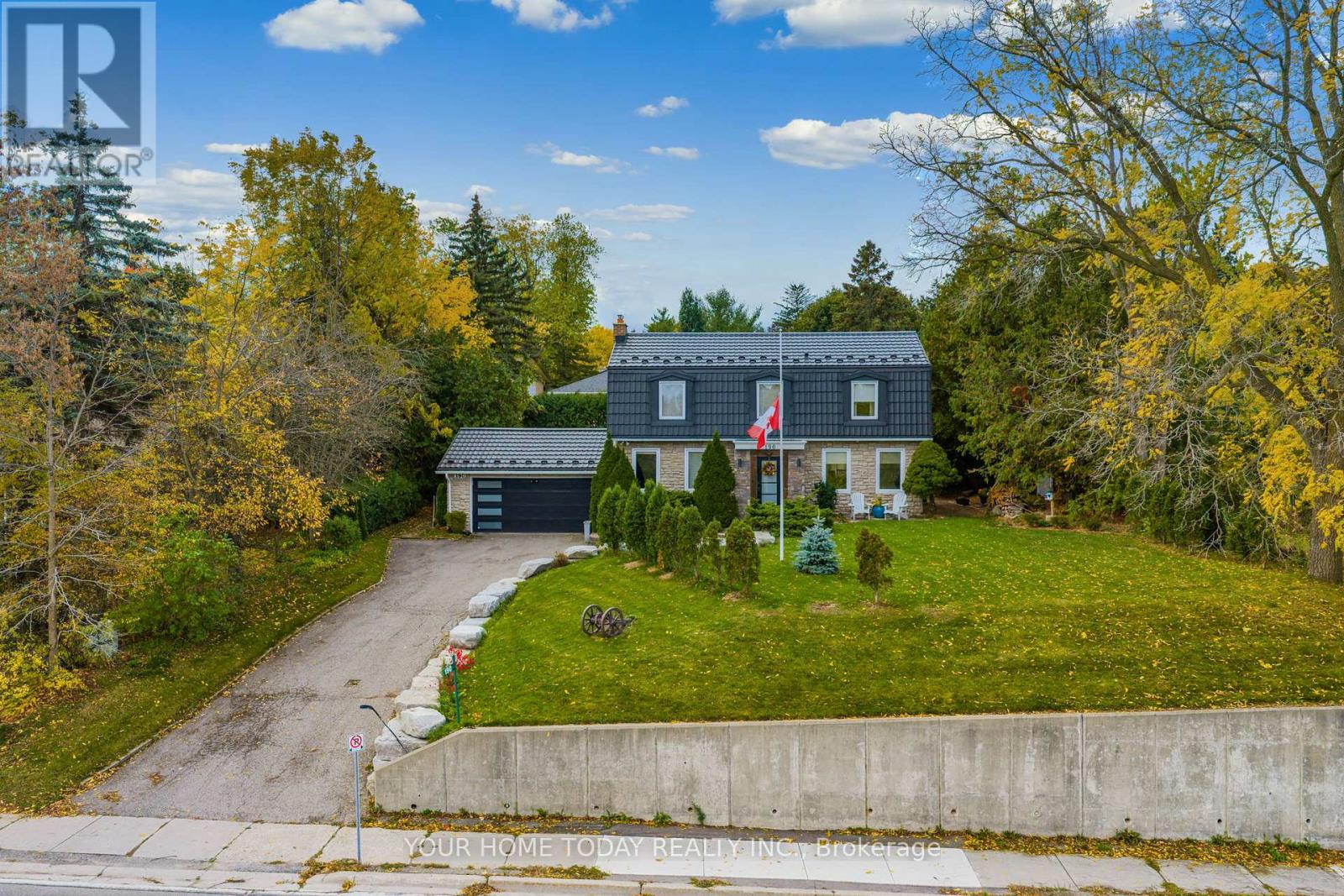 190 Main Street S, Halton Hills, Ontario  L7G 3E9 - Photo 2 - W13170794