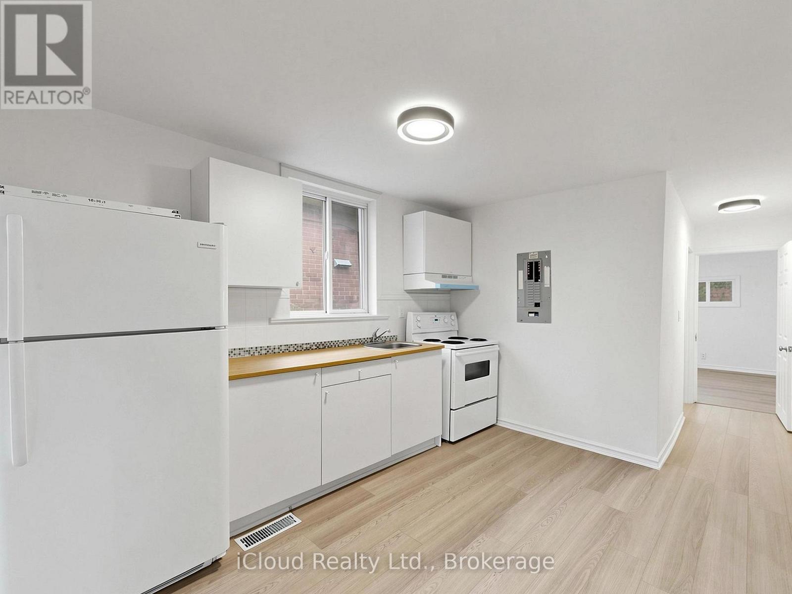 32 Seventeenth Street, Toronto, Ontario  M8V 3K3 - Photo 16 - W13170812