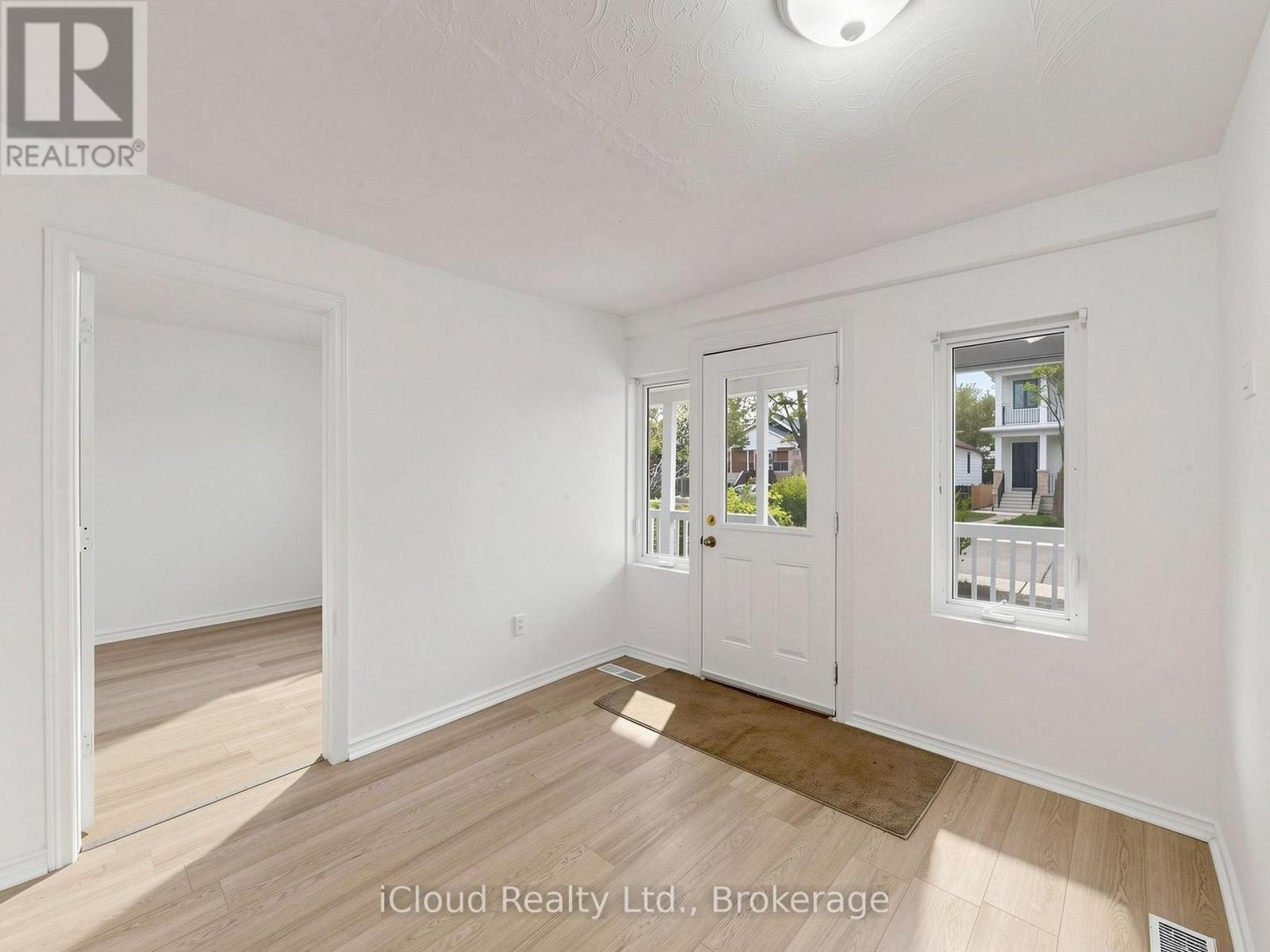 32 Seventeenth Street, Toronto, Ontario  M8V 3K3 - Photo 20 - W13170812