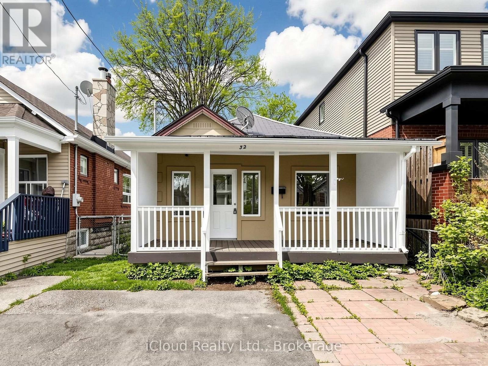32 Seventeenth Street, Toronto, Ontario  M8V 3K3 - Photo 9 - W13170812
