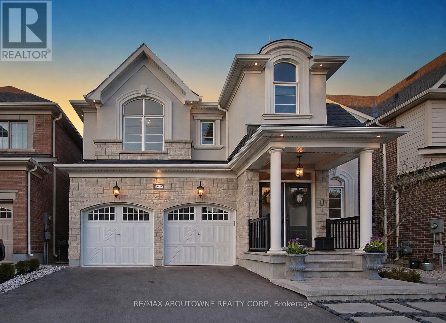 3205 VIOLET GARDENS, Oakville, Ontario