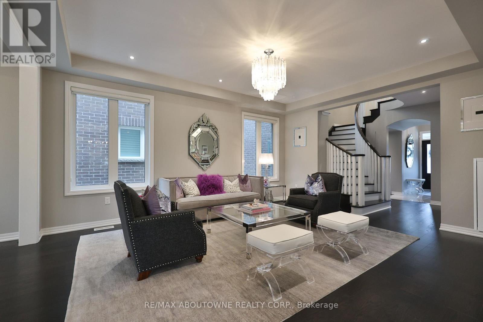 3205 Violet Gardens, Oakville, Ontario  L6M 1L5 - Photo 10 - W13170818