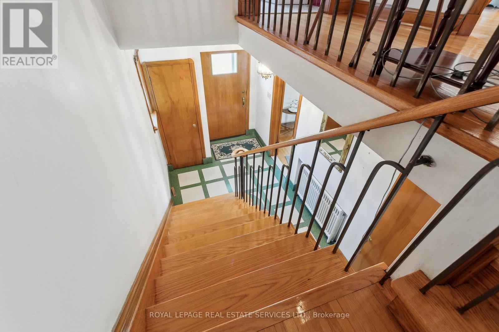 28 Cornelius Parkway, Toronto, Ontario  M6L 2K3 - Photo 23 - W13170838