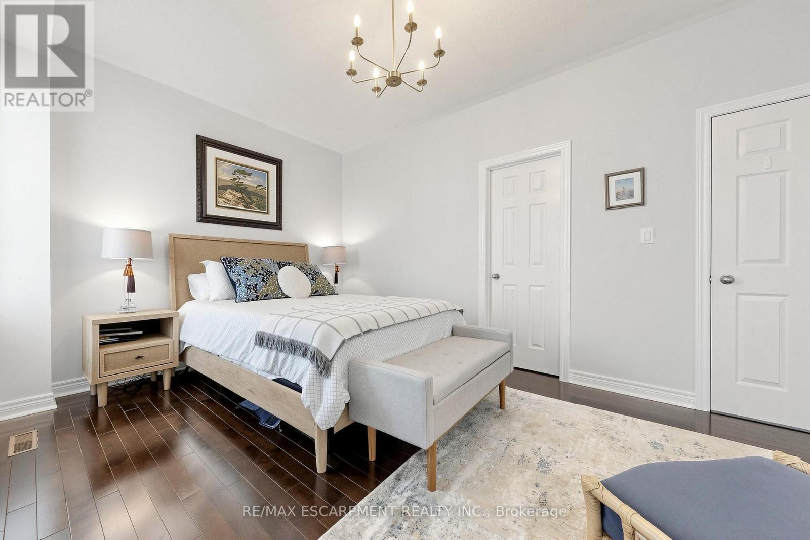 4176 Saunders Crescent, Burlington, Ontario  L7M 0B3 - Photo 17 - W13170870