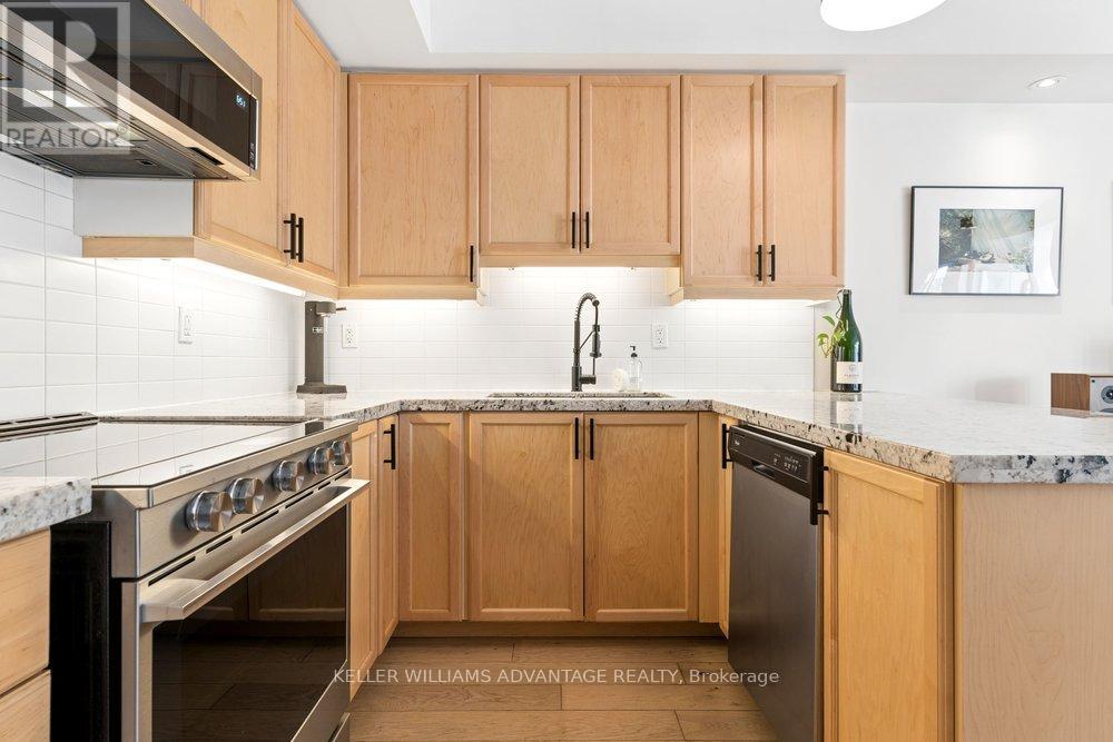 402 - 57 Macaulay Avenue, Toronto, Ontario  M6P 3P5 - Photo 25 - W13170882