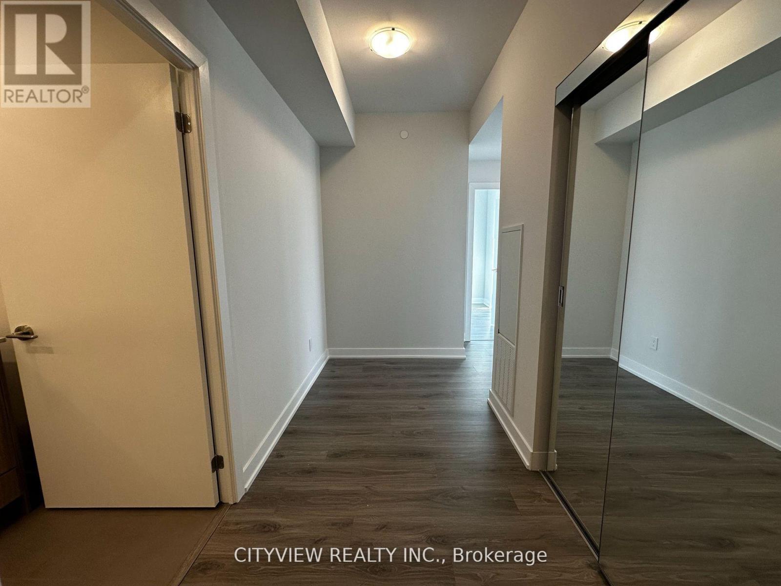 1401 - 4130 Parkside Village Drive, Mississauga, Ontario  L5B 3M8 - Photo 3 - W13170892