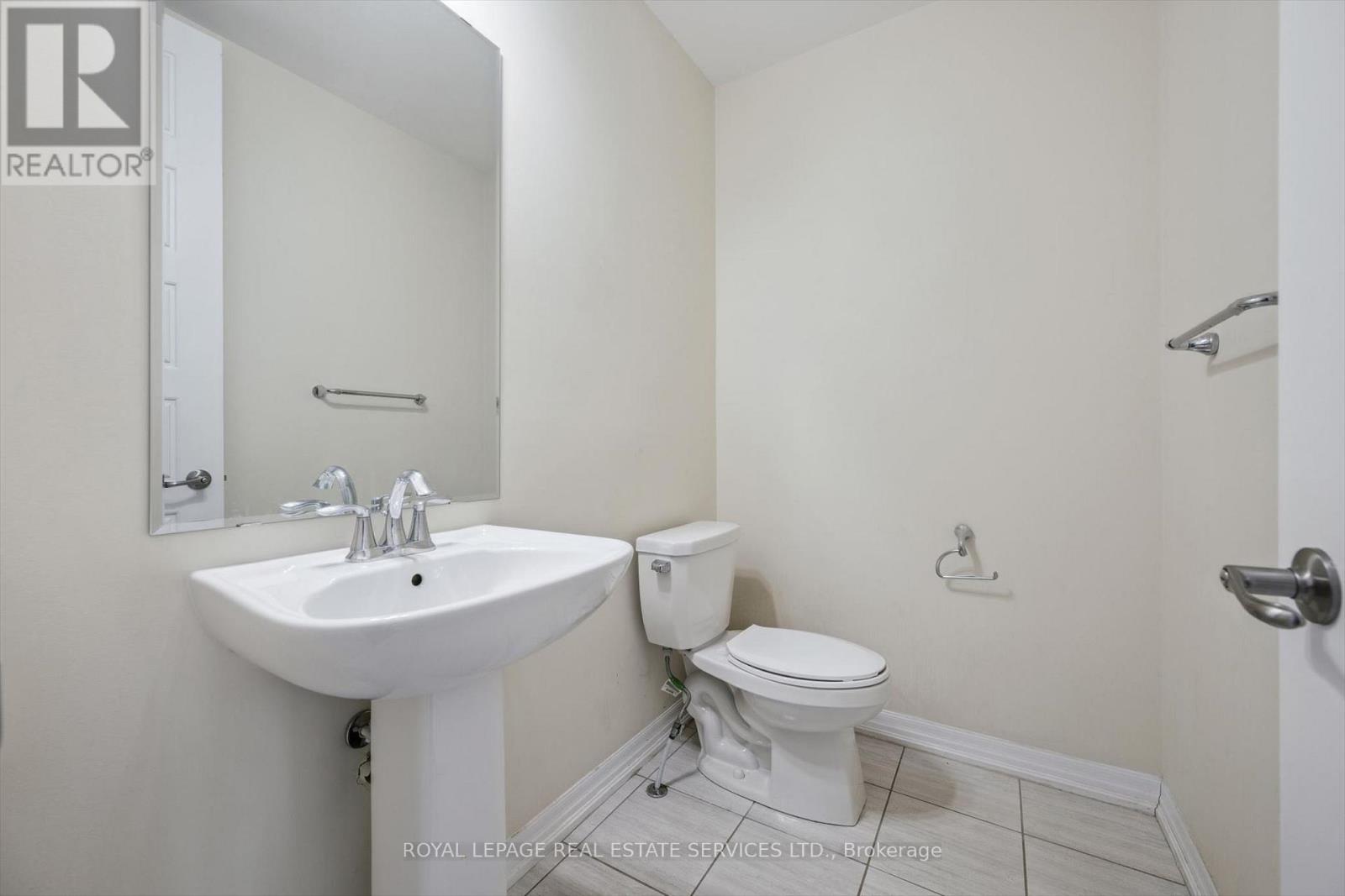 3344 Carding Mill Trail, Oakville, Ontario  L6M 1R6 - Photo 12 - W13170918