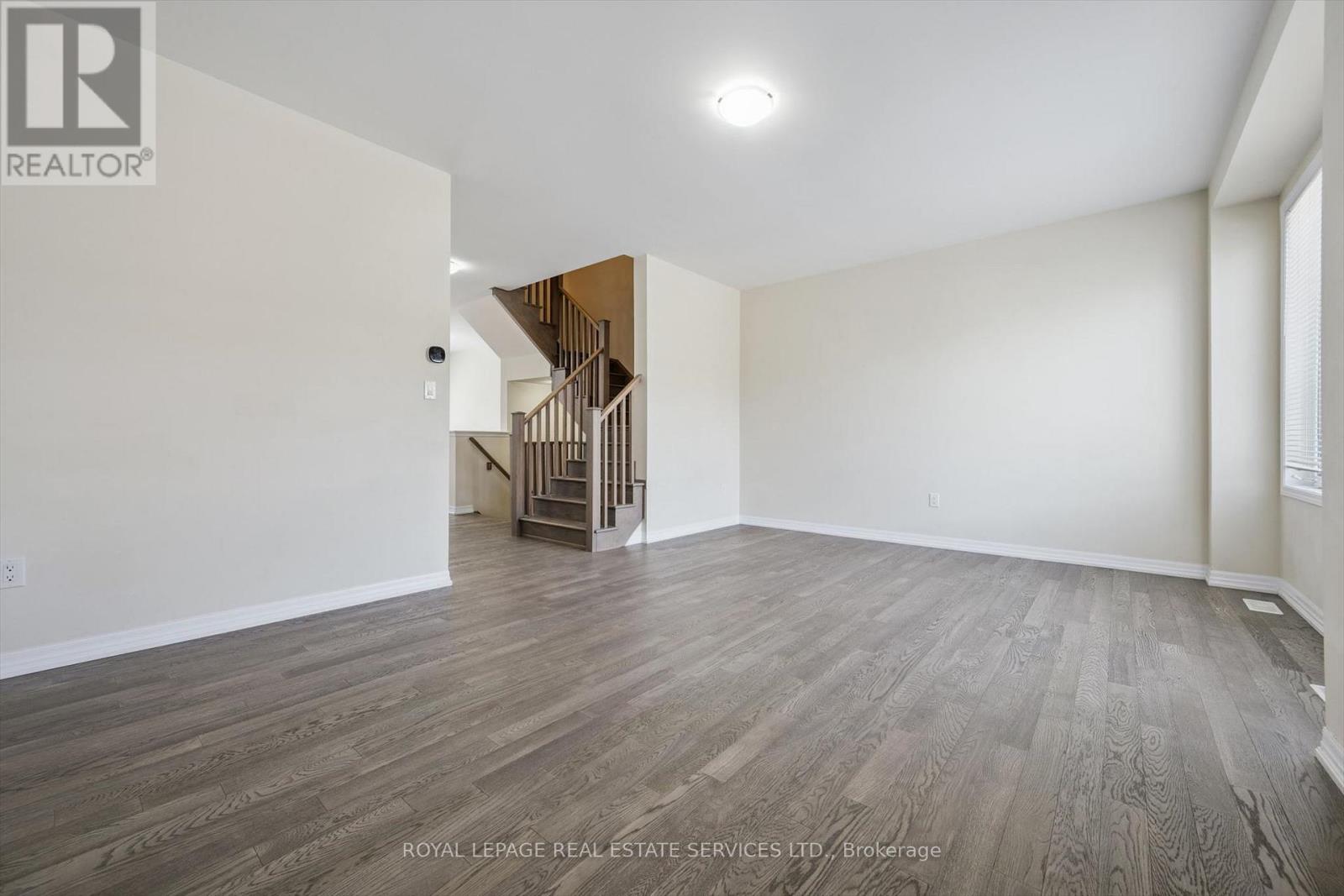 3344 Carding Mill Trail, Oakville, Ontario  L6M 1R6 - Photo 6 - W13170918