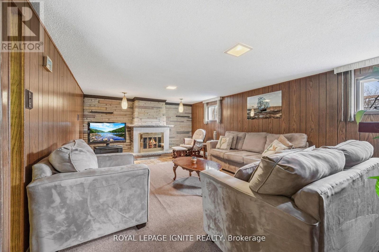 3746 Teeswater Road, Mississauga, Ontario  L4T 2A4 - Photo 30 - W13171020