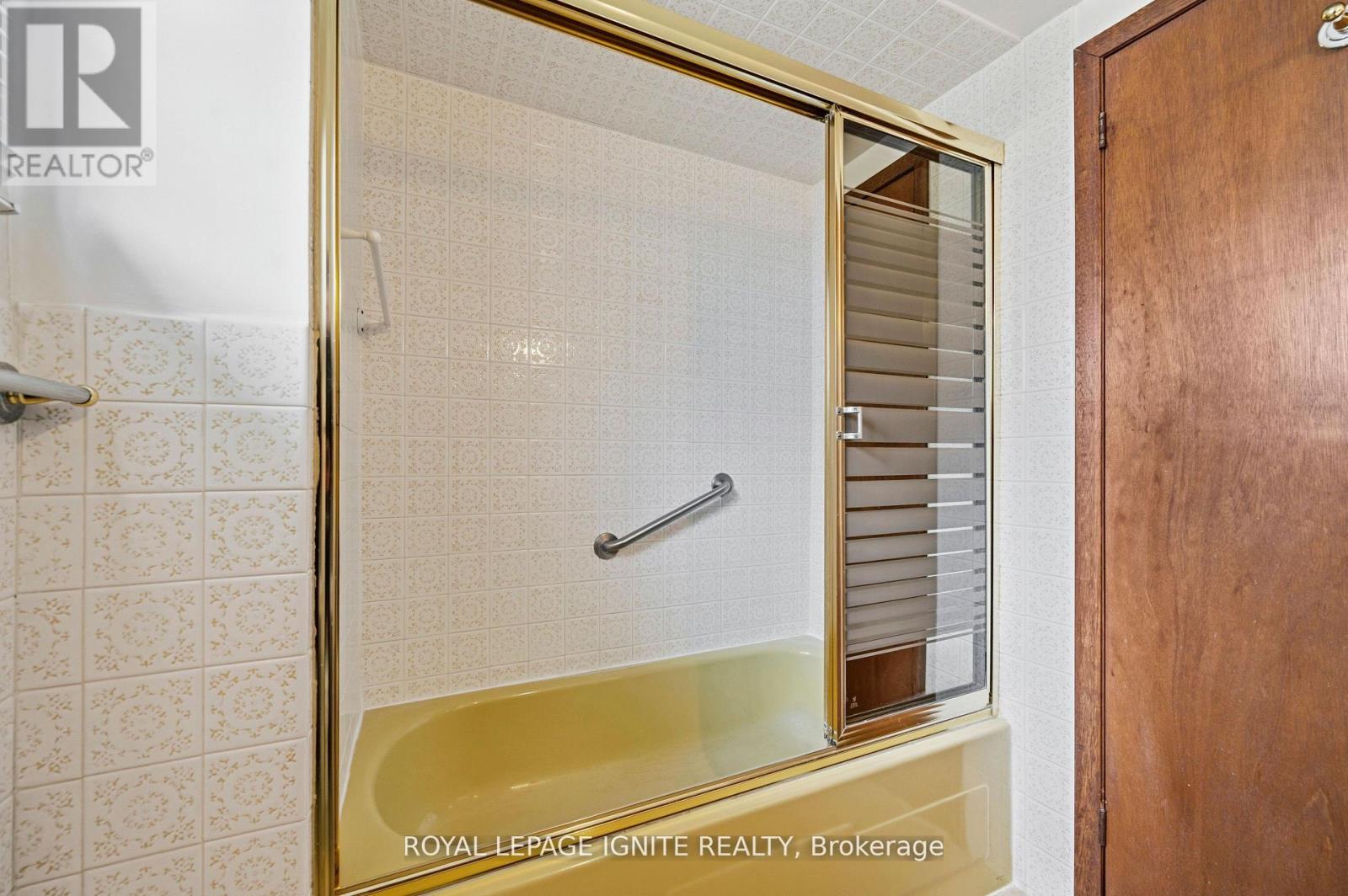 3746 Teeswater Road, Mississauga, Ontario  L4T 2A4 - Photo 40 - W13171020