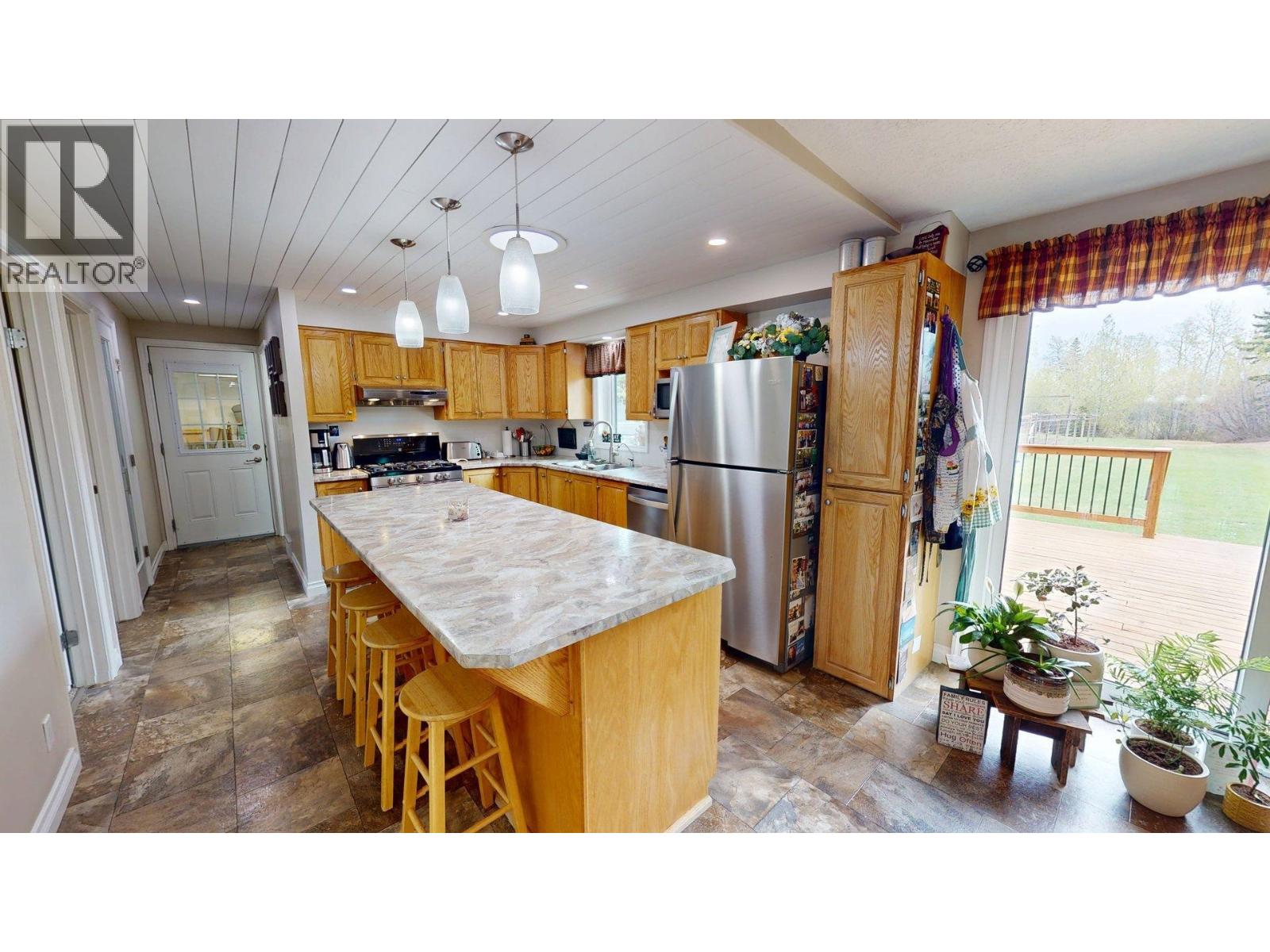 13389 281 Road, Charlie Lake, British Columbia  V0C 1H0 - Photo 4 - R3127273