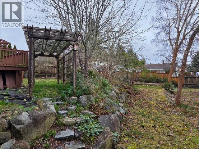 7170 Jordan Street, Powell River, British Columbia   - Photo 40 - 19894