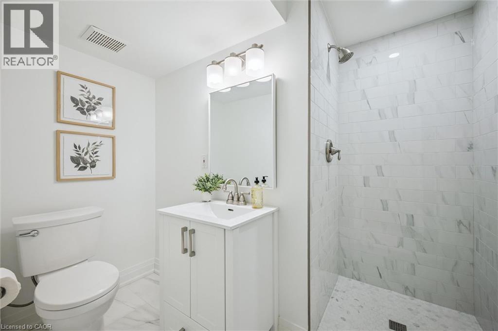 37 Enfield Drive, Cambridge, Ontario  N1P 1A5 - Photo 34 - 40830685