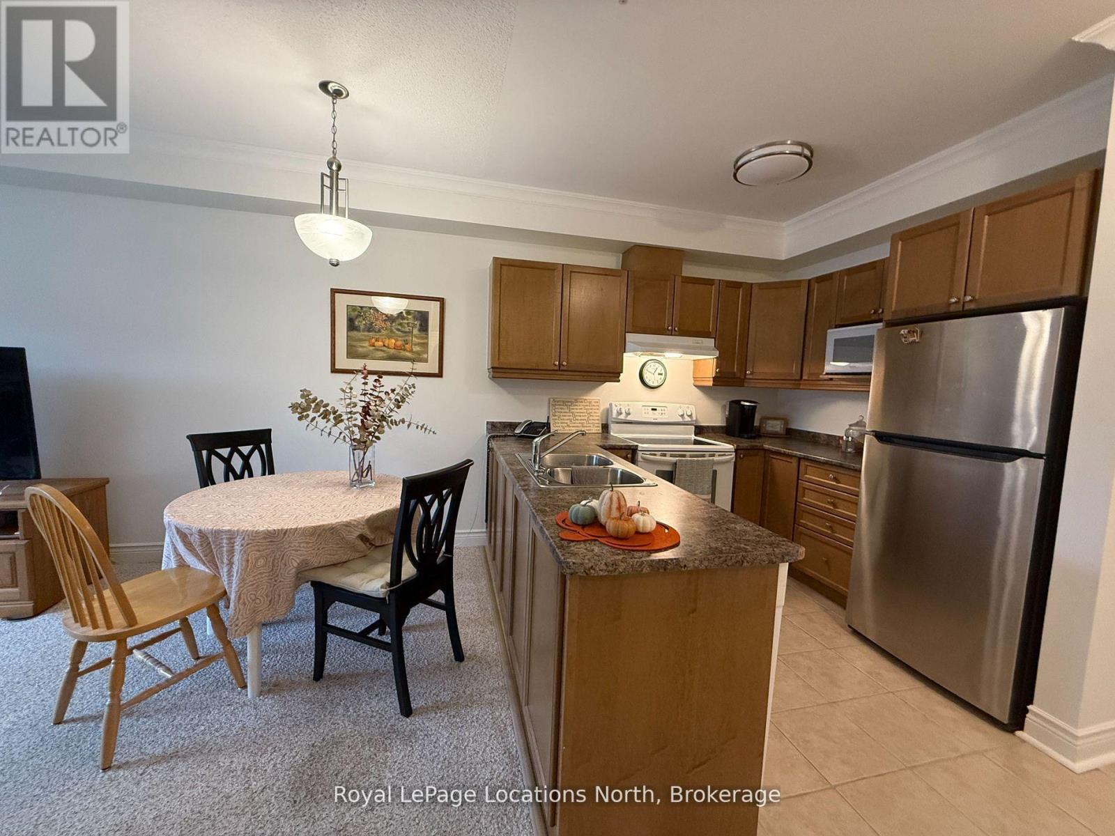303 - 91 Raglan Street, Collingwood, Ontario  L9Y 4V3 - Photo 4 - S12816448