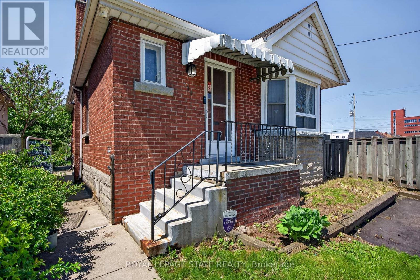 199 Stirton Street, Hamilton, Ontario  L8L 6G7 - Photo 3 - X13170972