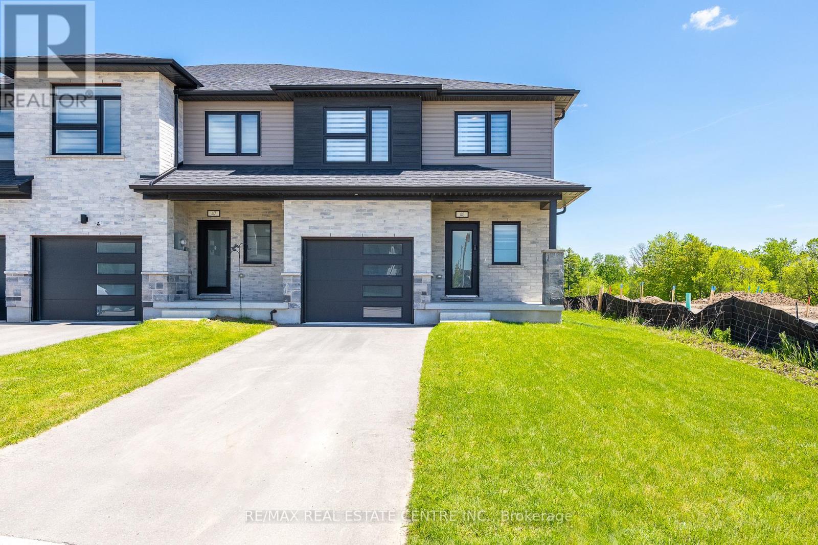 45 BASTIEN STREET, Cambridge, Ontario