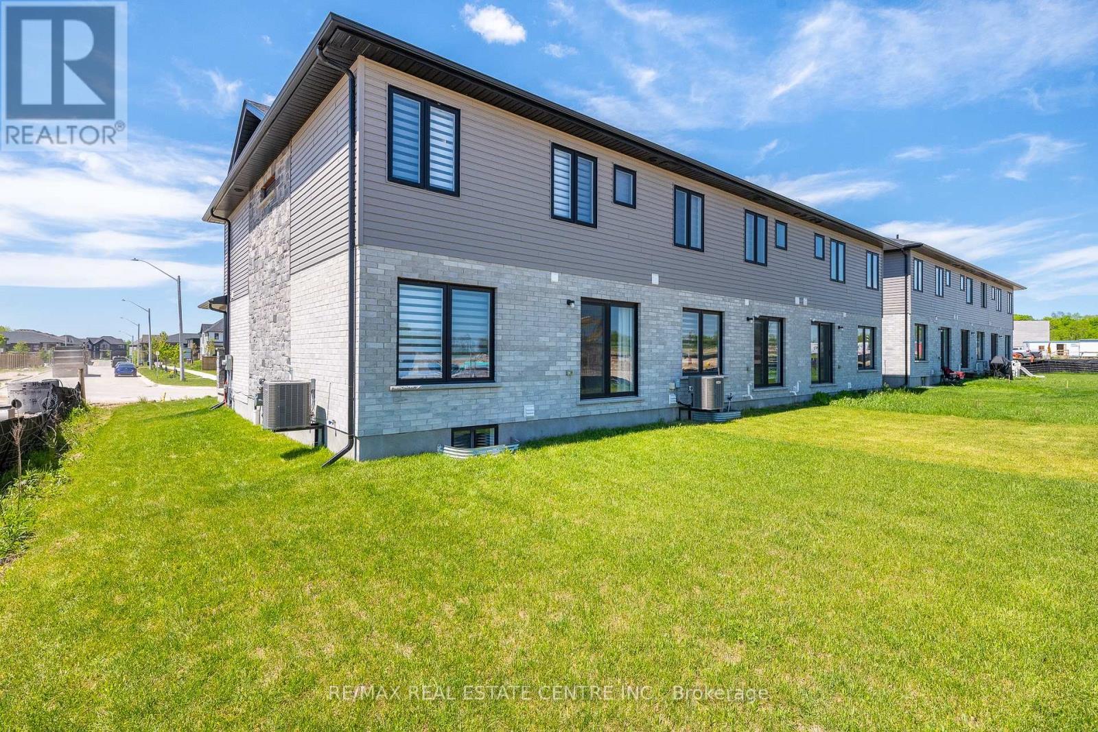 45 Bastien Street, Cambridge, Ontario  N1R 5S2 - Photo 25 - X13170988