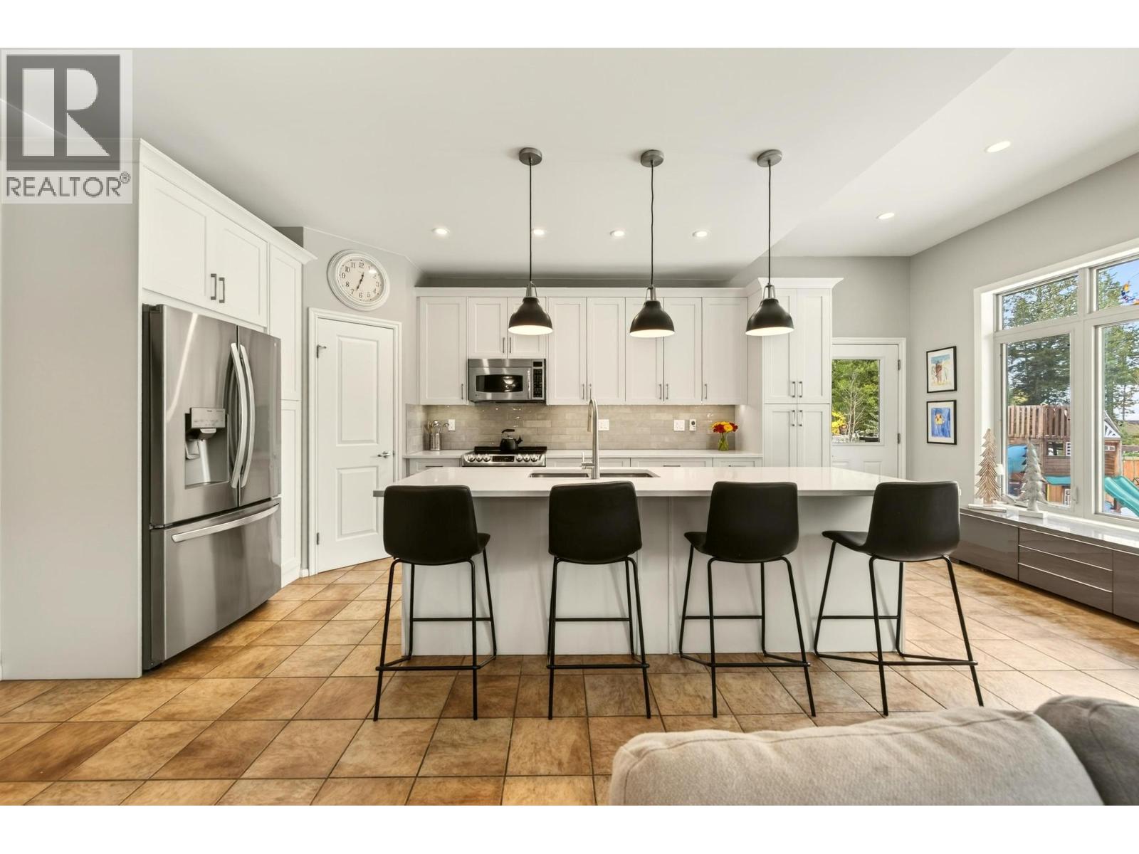 1500 Quartz Crescent, Golden, British Columbia  V0A 1H3 - Photo 11 - 10375791