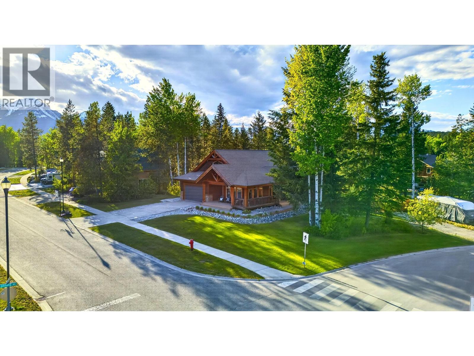 1500 Quartz Crescent, Golden, British Columbia  V0A 1H3 - Photo 9 - 10375791