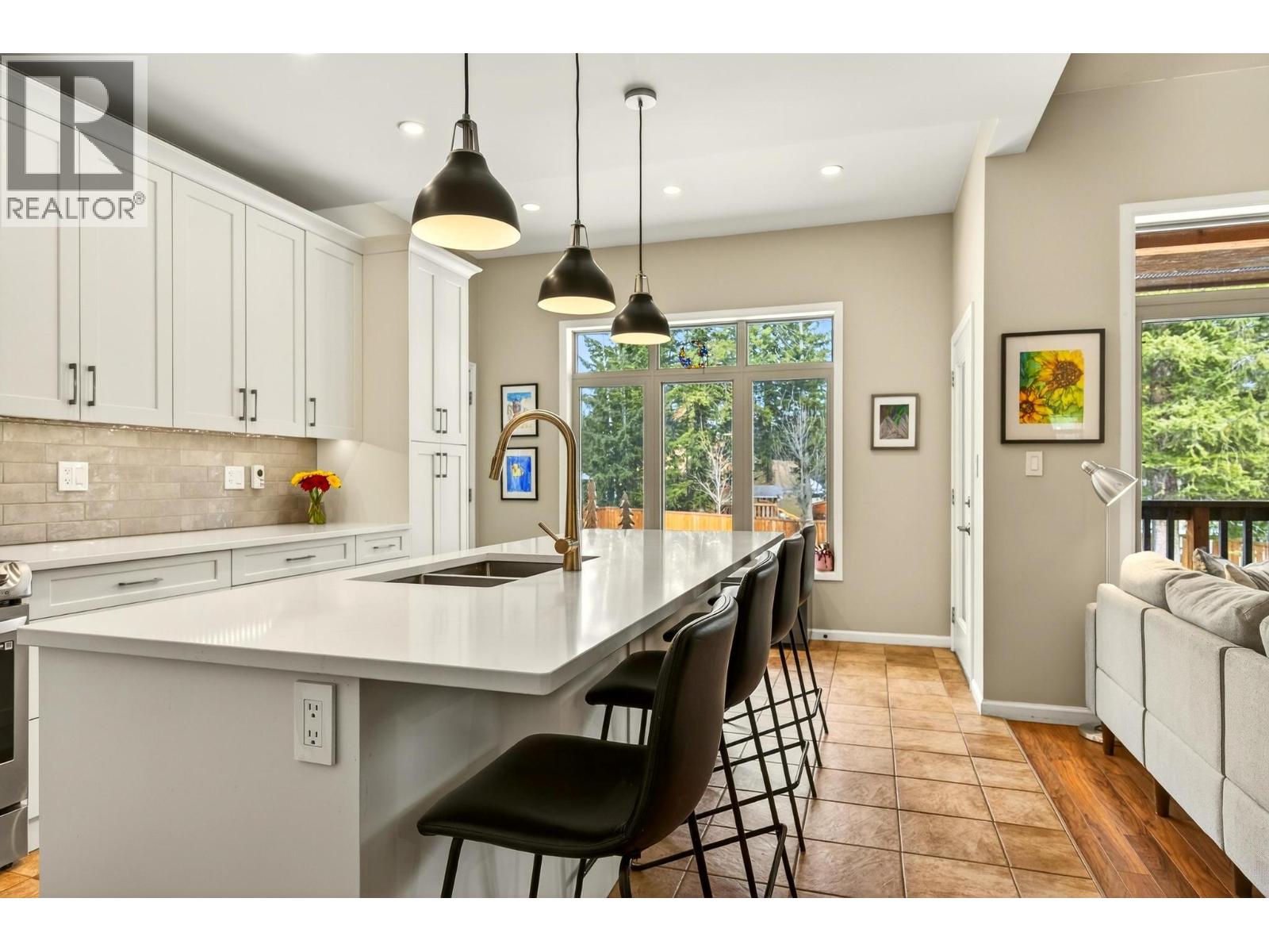 1500 Quartz Crescent, Golden, British Columbia  V0A 1H3 - Photo 19 - 10375791