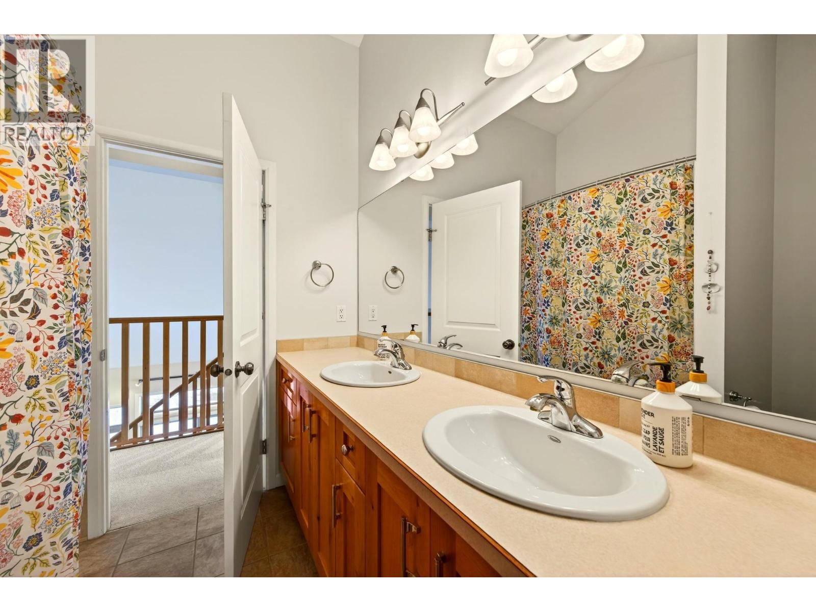 1500 Quartz Crescent, Golden, British Columbia  V0A 1H3 - Photo 45 - 10375791