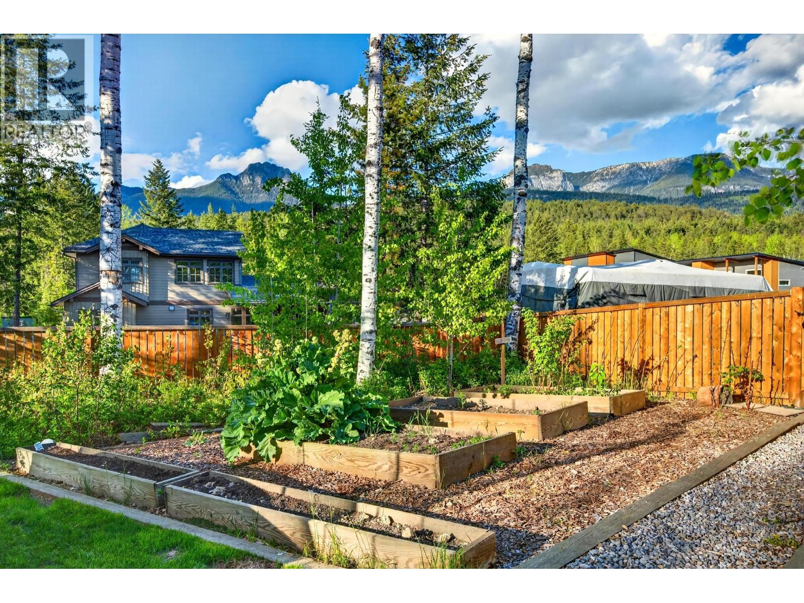 1500 Quartz Crescent, Golden, British Columbia  V0A 1H3 - Photo 82 - 10375791
