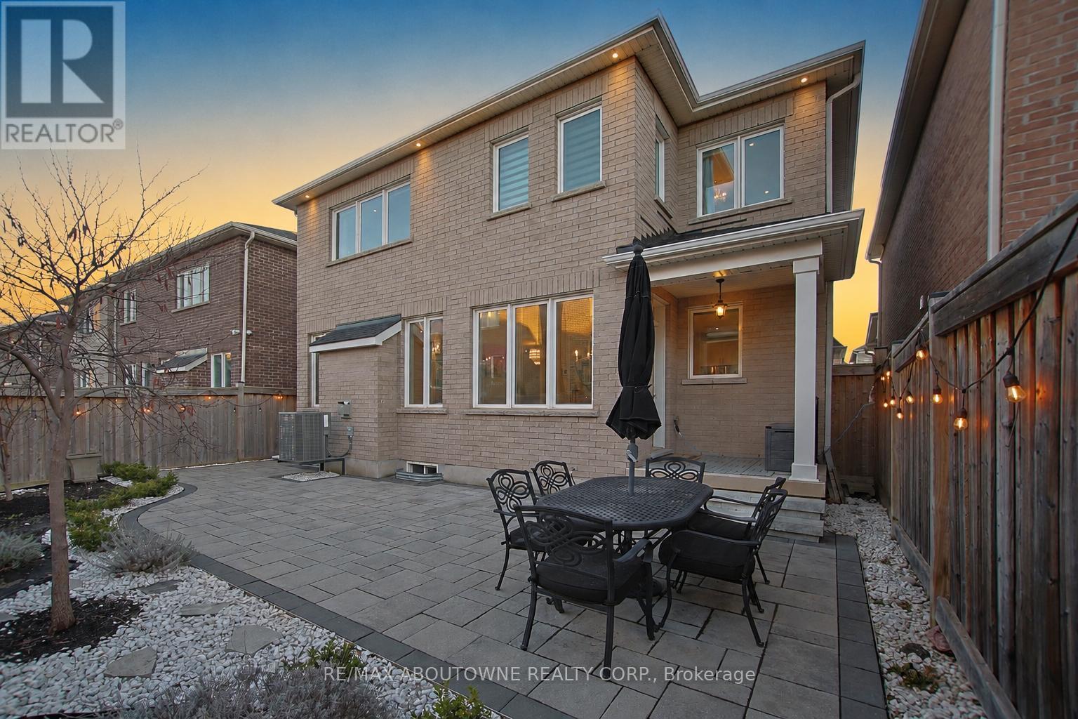 3205 Violet Gardens, Oakville, Ontario  L6M 1L5 - Photo 38 - W13170818