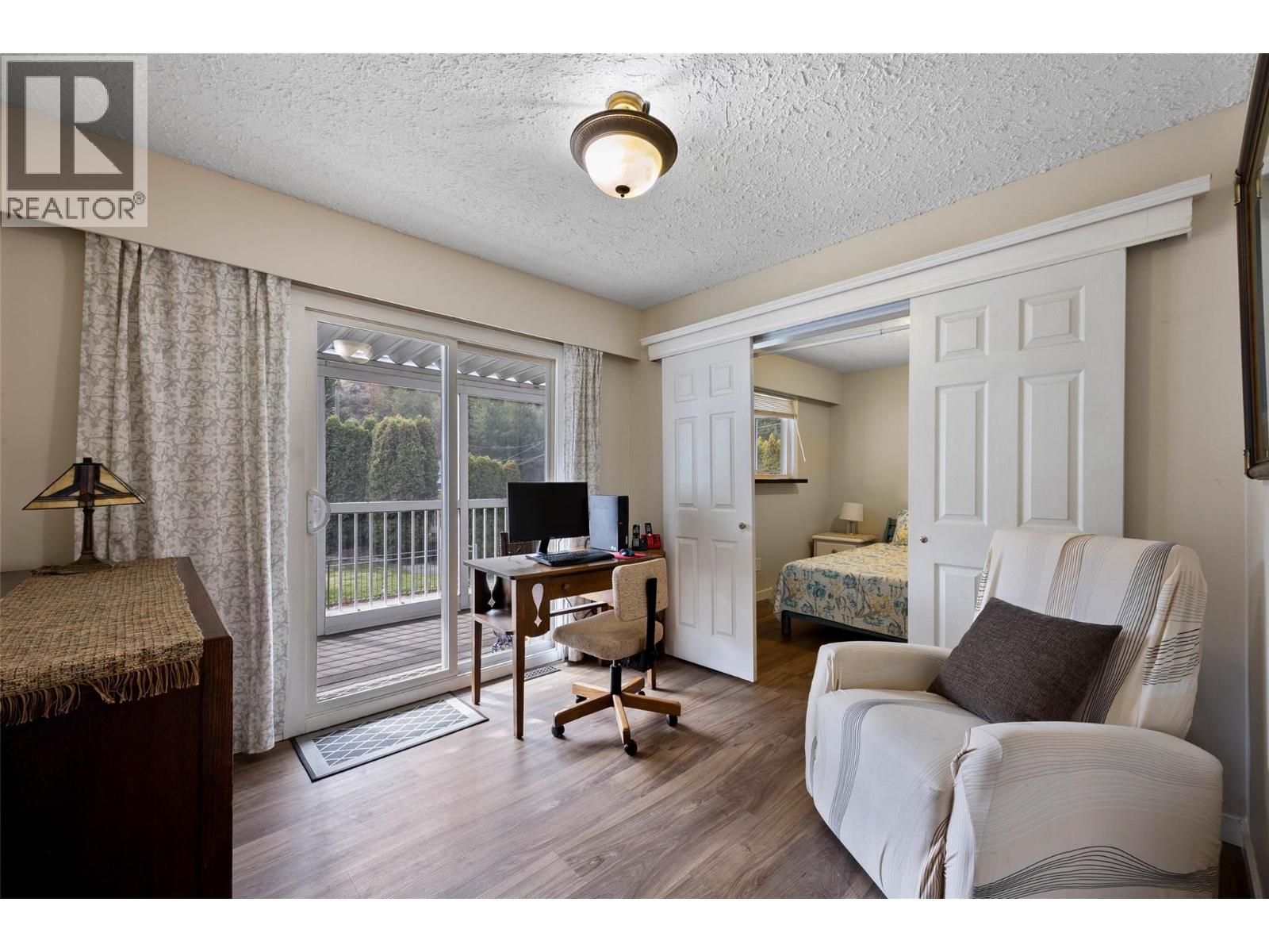 381 Mary Place, Kamloops, British Columbia  V2C 4Y5 - Photo 17 - 10388773