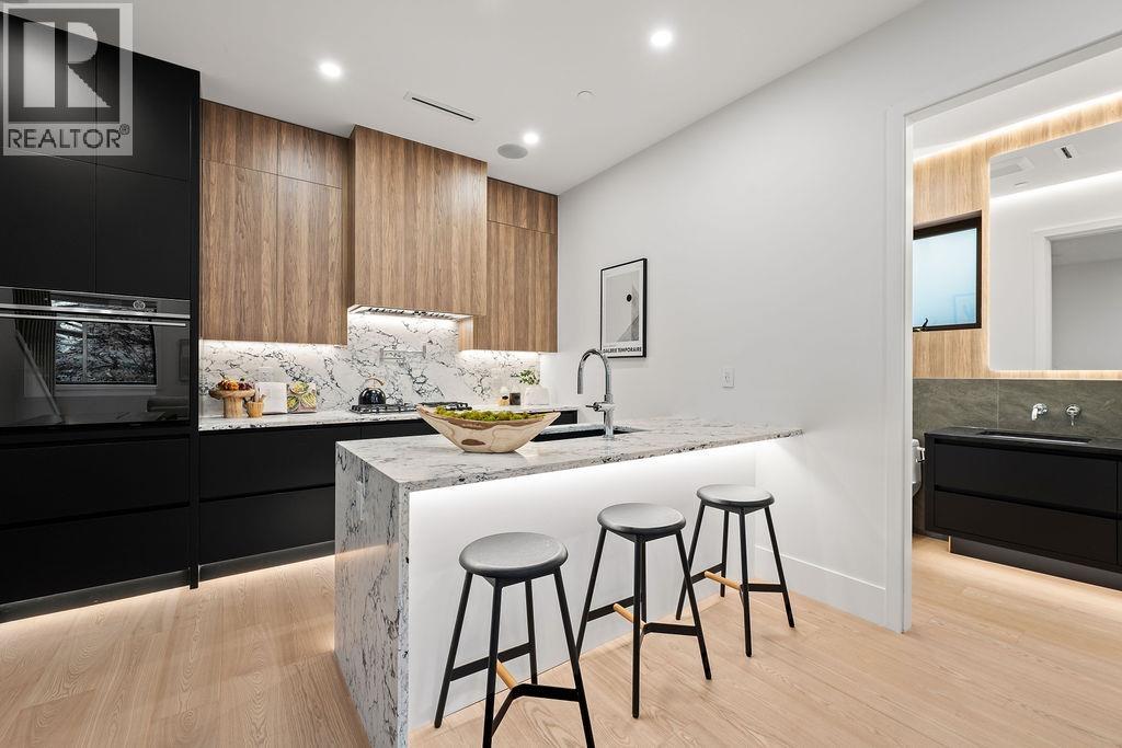 2 5034 Granville Street, Vancouver, British Columbia  V6M 3B4 - Photo 11 - R3127394