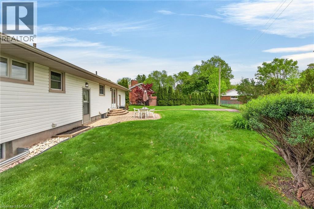 31 Larchwood Drive, St. Catharines, Ontario  L2T 2H4 - Photo 48 - 40833346