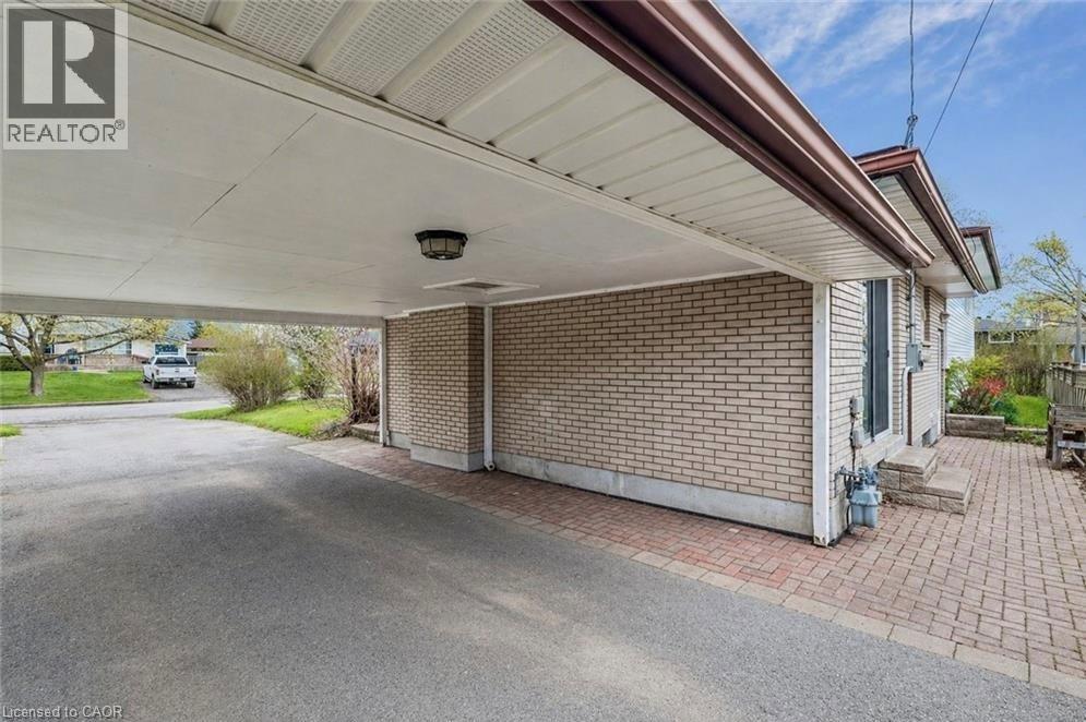 29 Heather Court, Welland, Ontario  L3C 4P8 - Photo 2 - 40833258