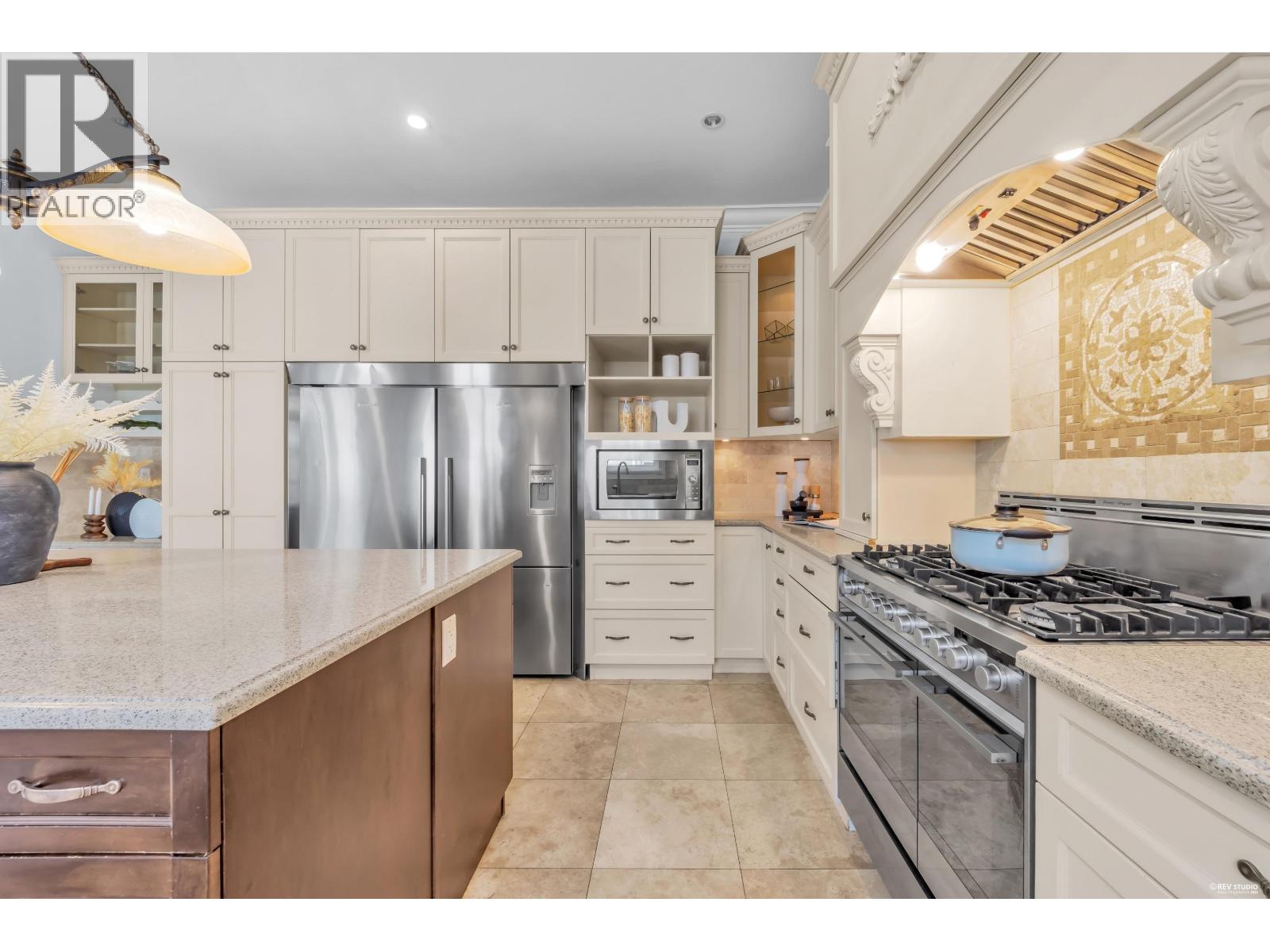 1675 W 59th Avenue, Vancouver, British Columbia  V6P 1Z3 - Photo 11 - R3127465