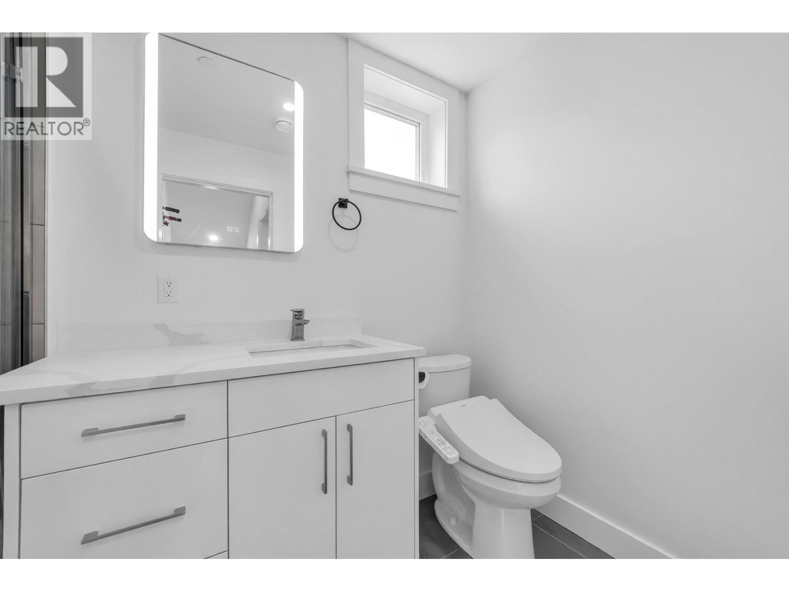 1675 W 59th Avenue, Vancouver, British Columbia  V6P 1Z3 - Photo 35 - R3127465